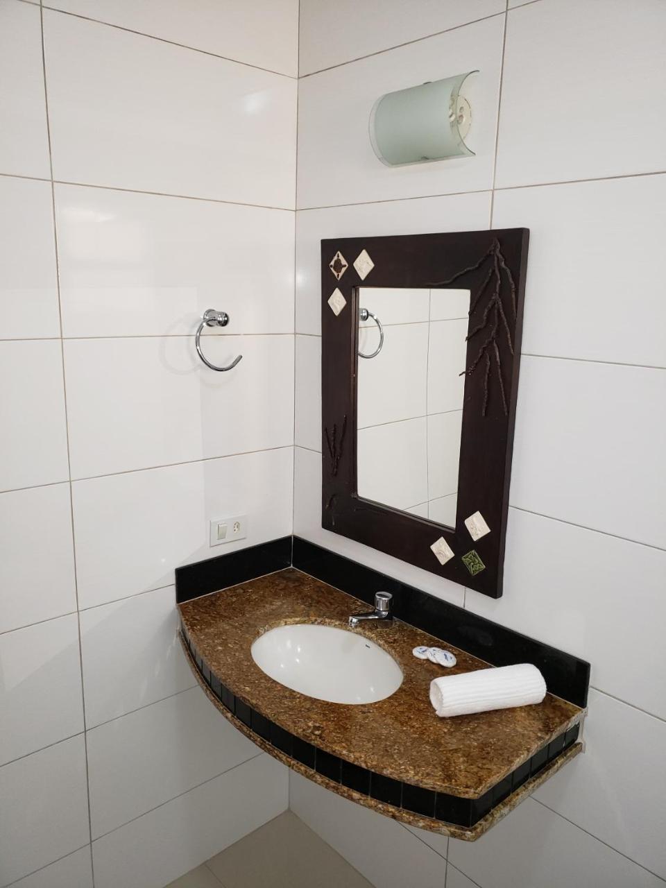 Aquaville Hotel 3*